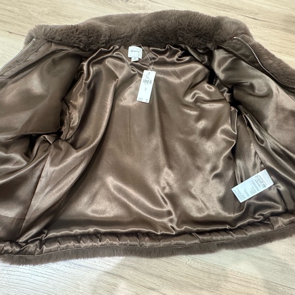 Maeve Chocolate Faux Fur Coat - Picture 5 of 9